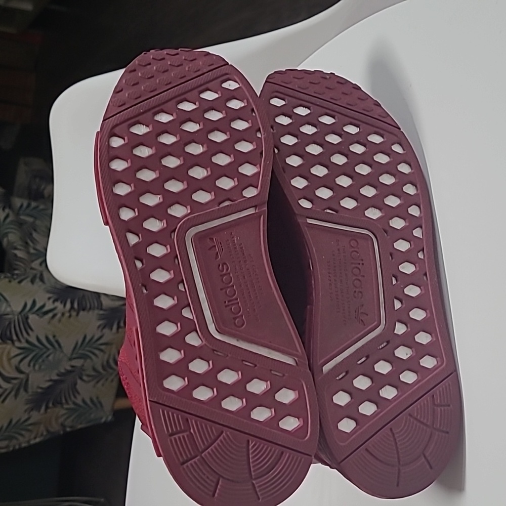 Adidas NMD R1 Shoes - Picture 5 of 5